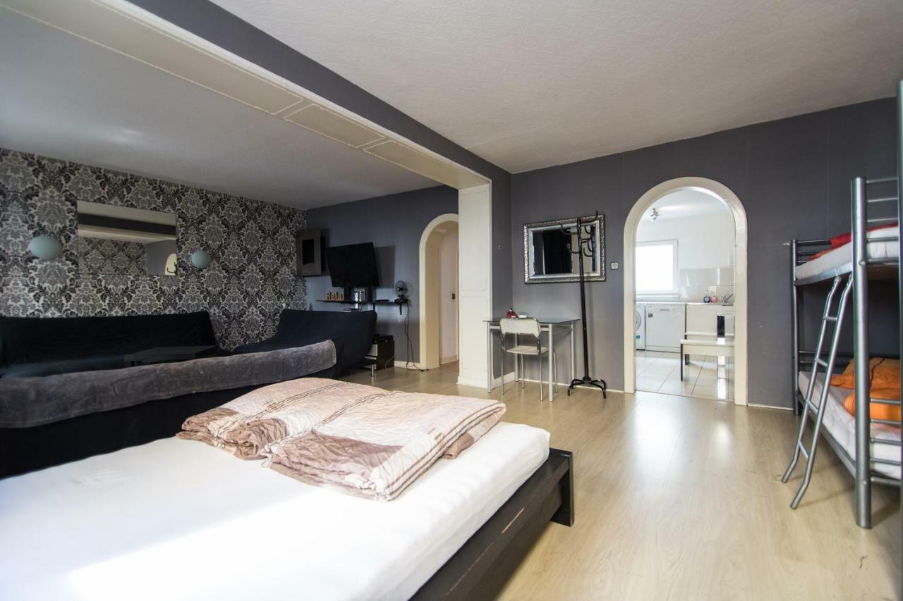 Altstadt Duesseldorf 1 المظهر الخارجي الصورة