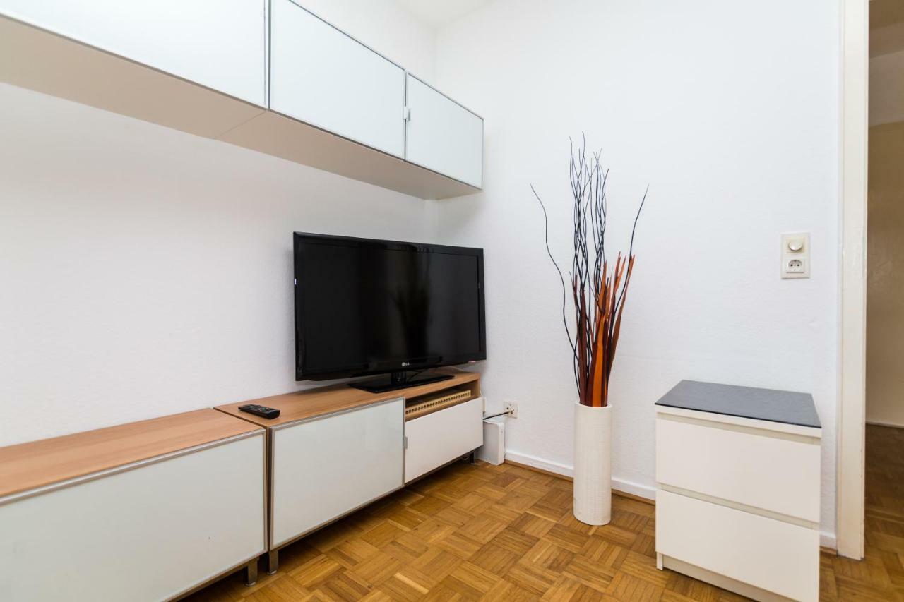 Altstadt Duesseldorf 1 المظهر الخارجي الصورة